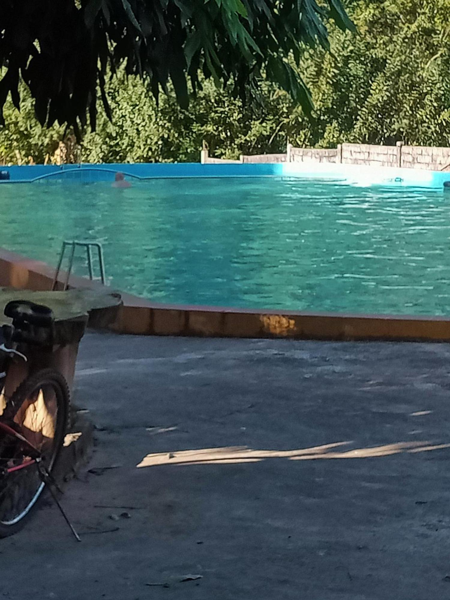 Campingsite Swimming Pool Ban Nongkham Exterior photo